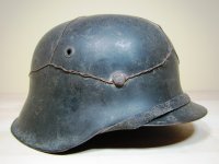 M42-Wire-German-Helmet-1465-right.jpg