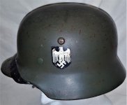 WW2-German-Army-double-decal-M35-steel-helmet-by-F.W.-Quist-G.m.b.H.-Esslingen.jpg