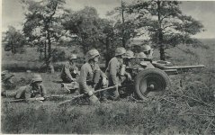 Soldiers with Gew98m rifles.jpeg