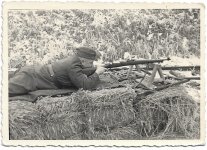 German soldier with M1935.jpg